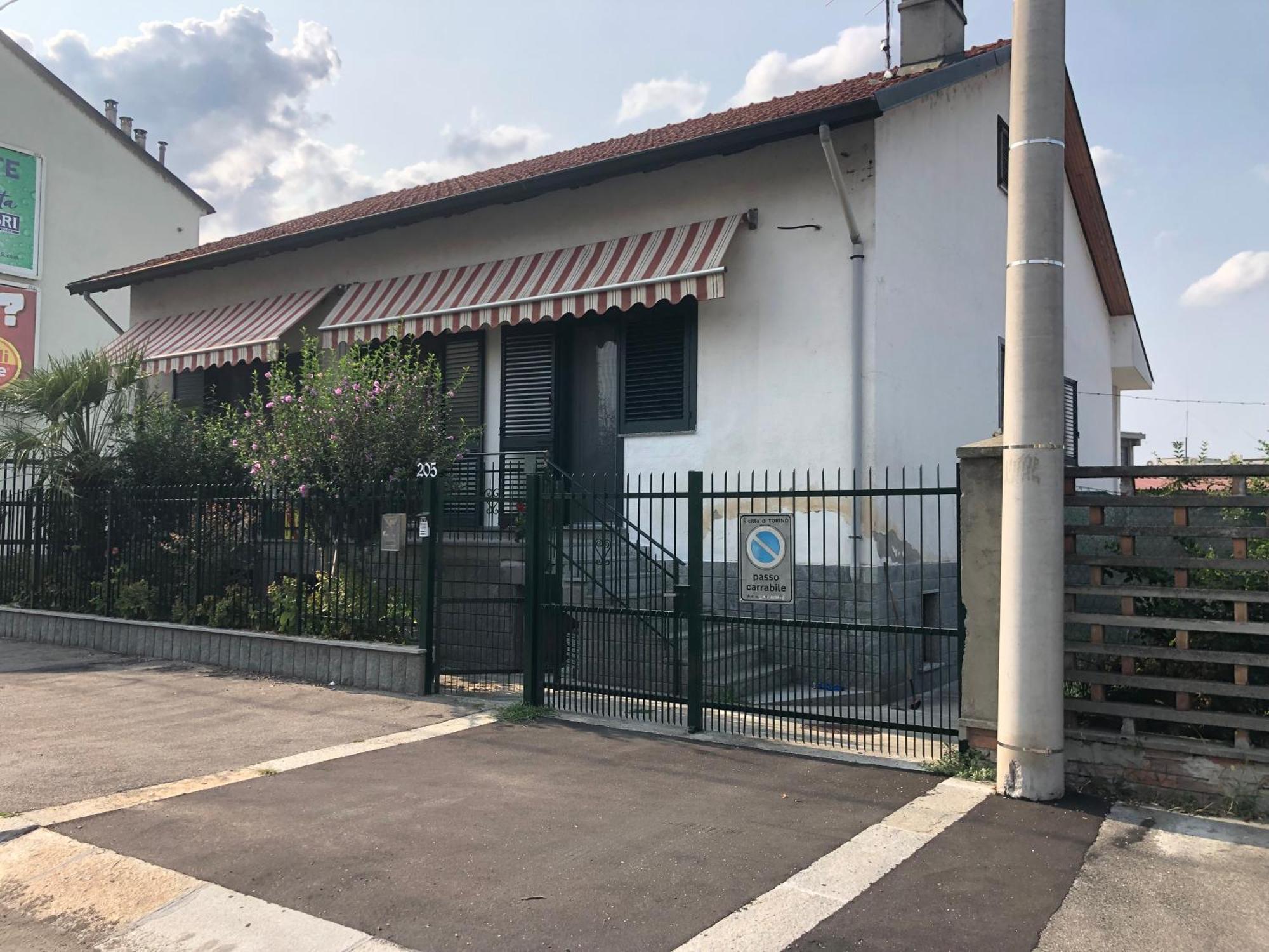 Stanze Private In Villa トリノ エクステリア 写真